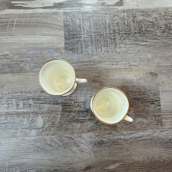 Royal Tara Ireland Celtic Book of Kells Fine Bone China Mug Set of 2 Gold Trim - Picture 4 of 6